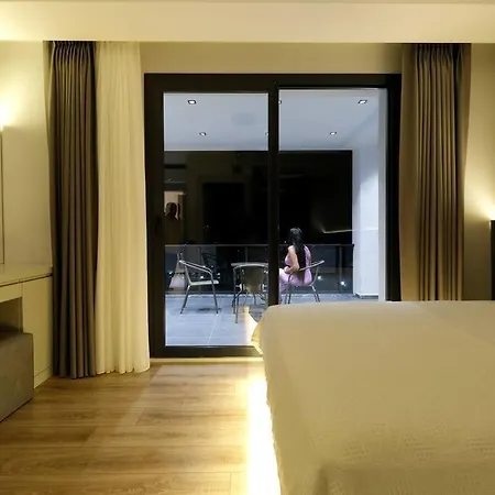Villa Doga Ile Ic Ice Kiralik